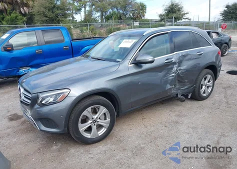 2018 Mercedes-Benz Glc 300 from USA, damaged, VIN WDC0G4JB4JV029583